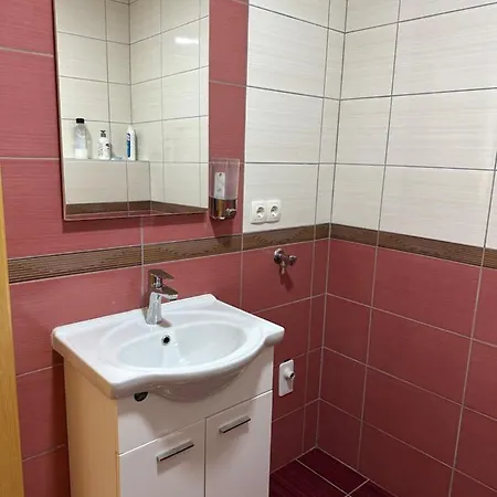 Appartement Lonna *