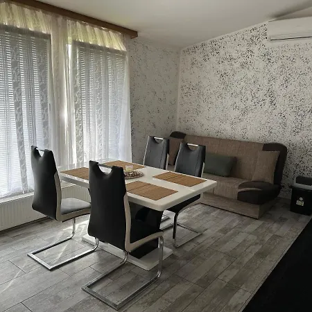 Apartment Lonna *