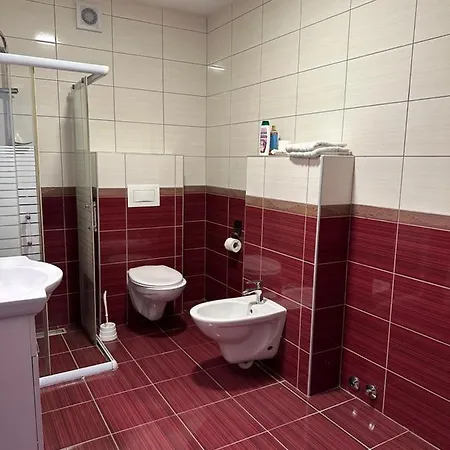 Lonna Appartement *